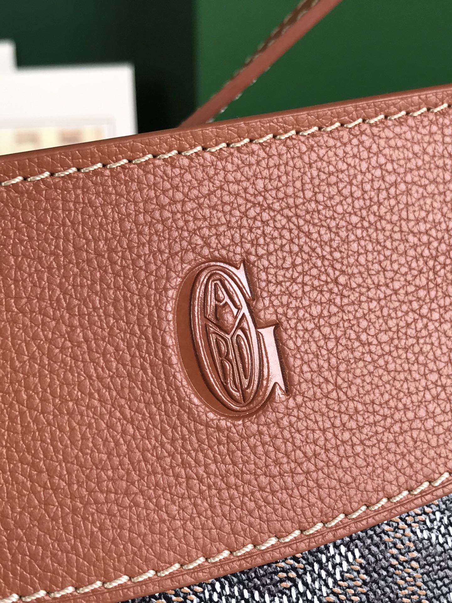 SAC HIRONDELLE 25 EN AGNEAU TAN ET TOILE GOYARDINE NOIRE