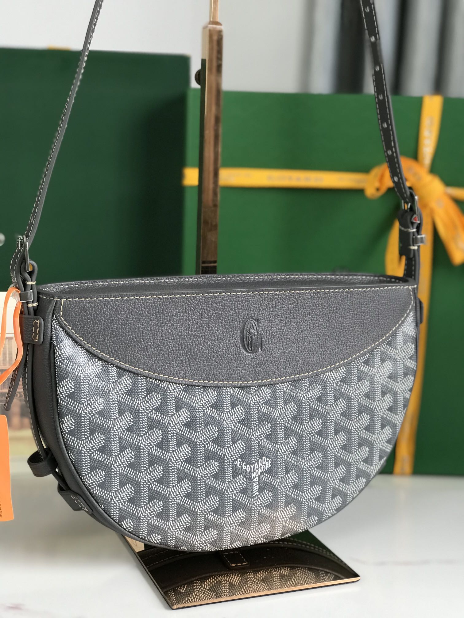 SAC HIRONDELLE 25 EN AGNEAU GRIS ET TOILE GOYARDINE