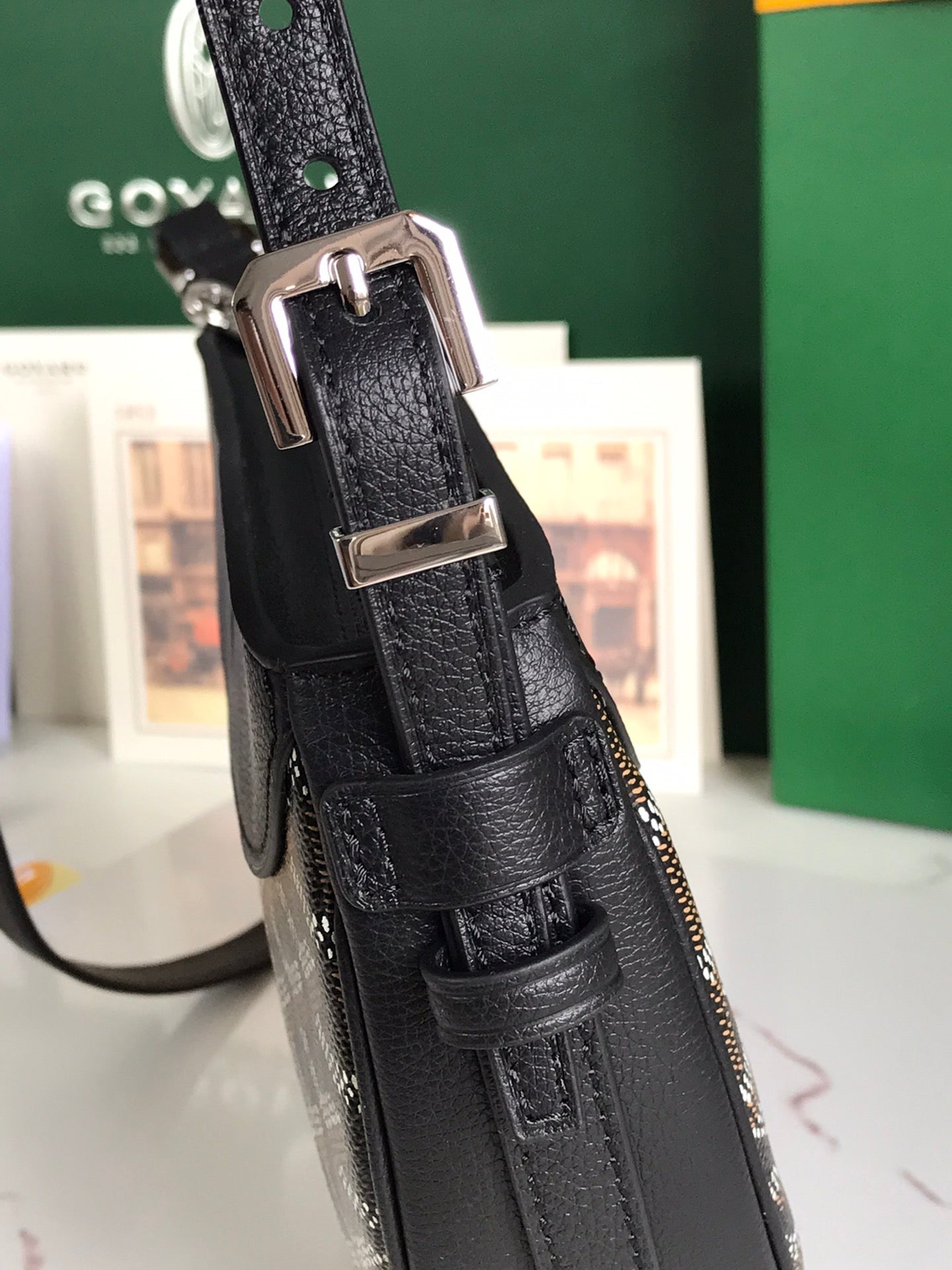 SAC HIRONDELLE 25 EN CUIR D'AGNEAU NOIR ET TOILE GOYARDINE