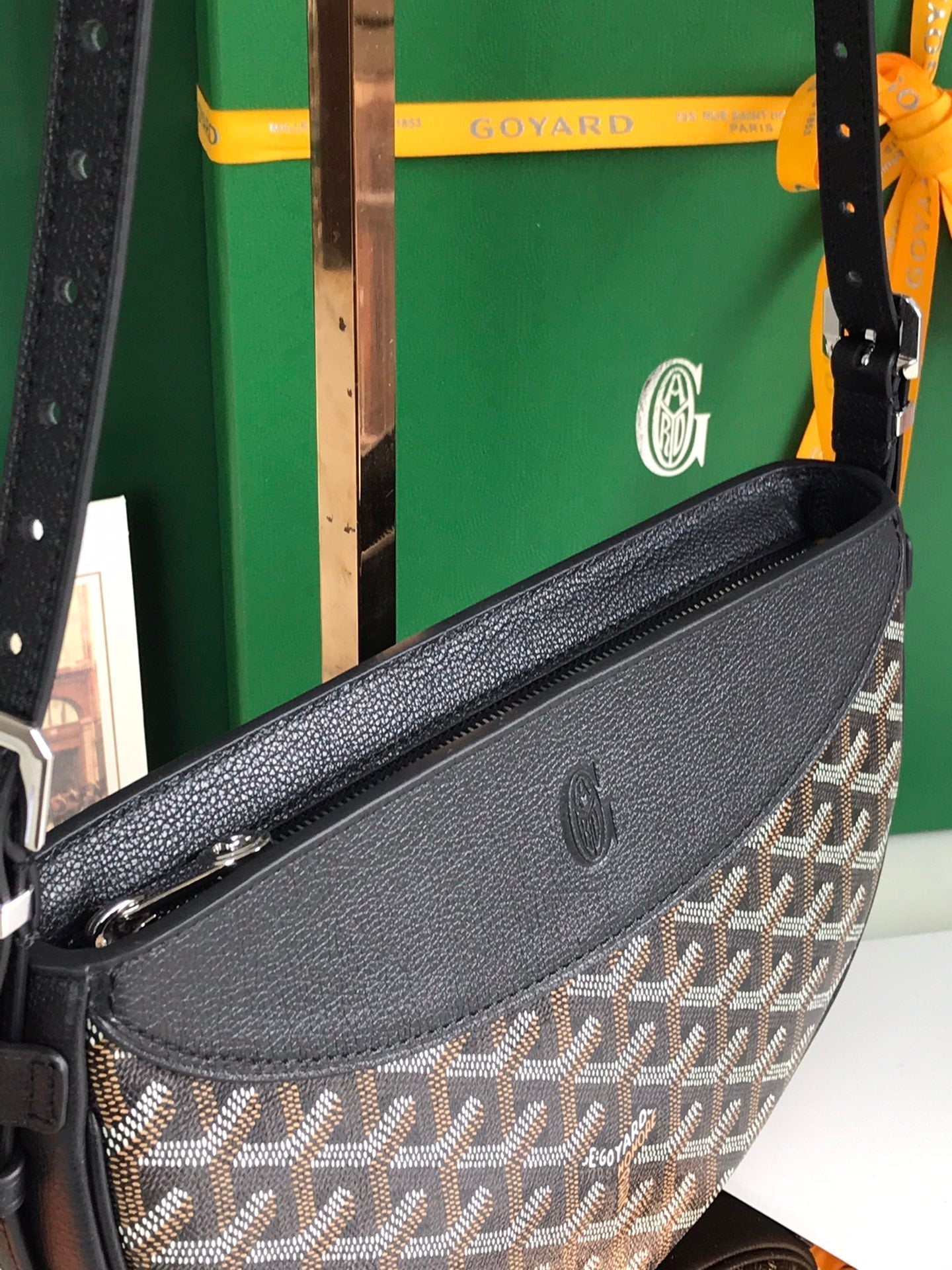 SAC HIRONDELLE 25 EN CUIR D'AGNEAU NOIR ET TOILE GOYARDINE