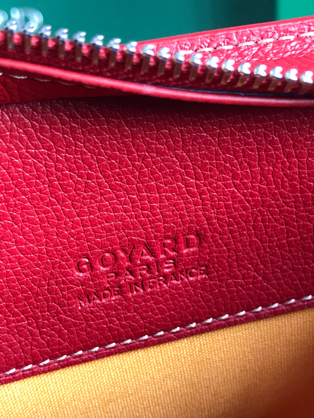 SAC HIRONDELLE 25 EN CUIR D'AGNEAU ROUGE CLASSIQUE ET TOILE GOYARDINE