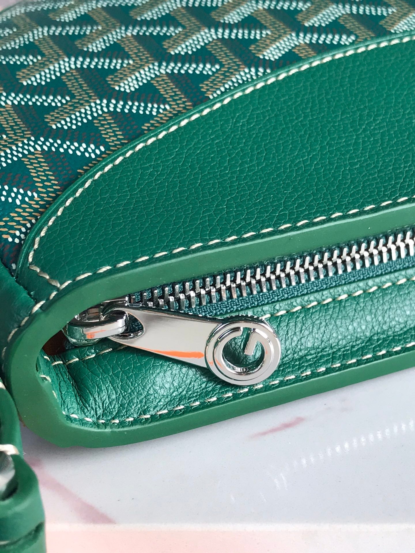 SAC HIRONDELLE 25 EN AGNEAU VERT ET TOILE GOYARDINE