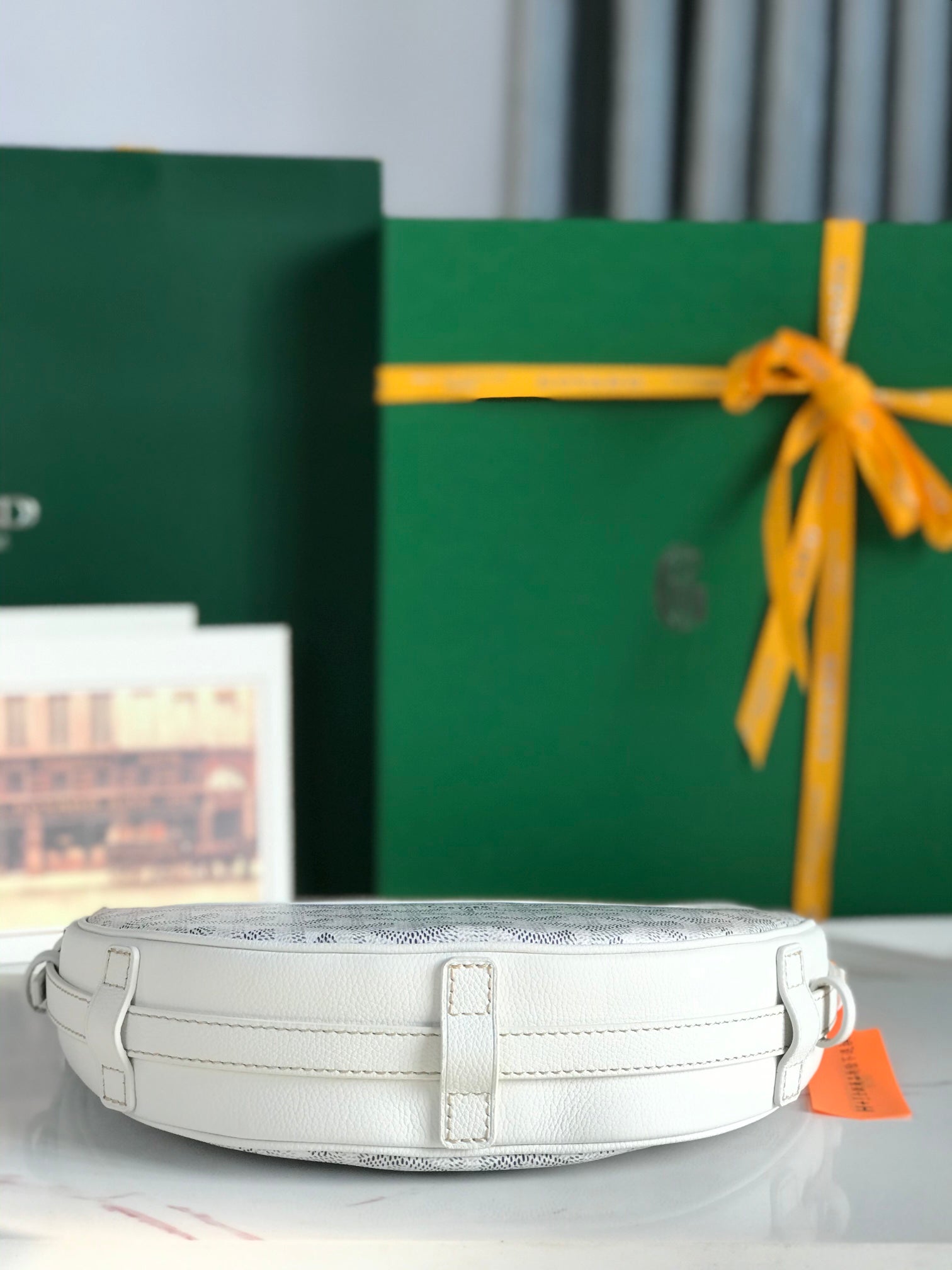 SAC HIRONDELLE 25 EN AGNEAU BLANC ET TOILE GOYARDINE