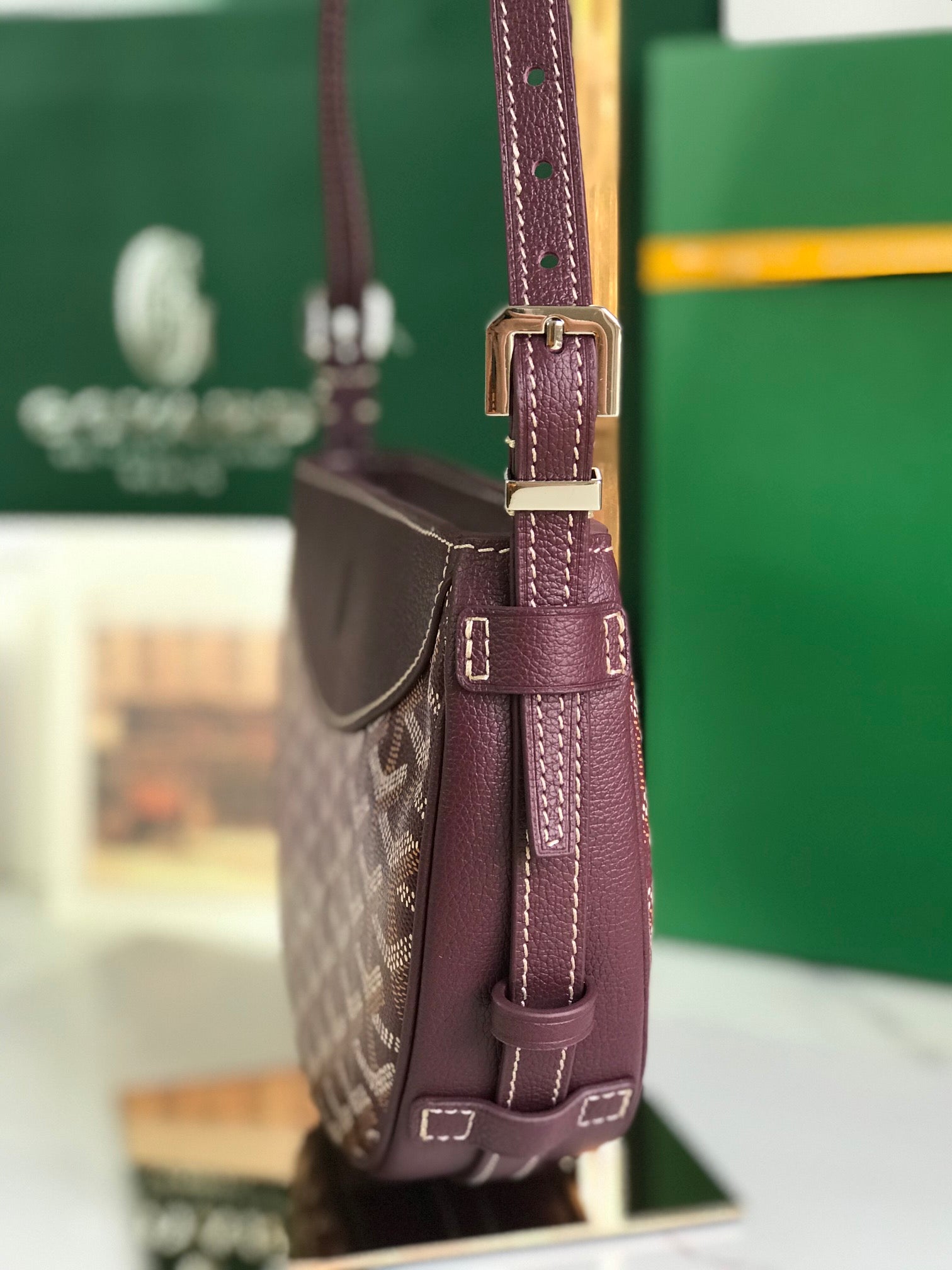 SAC HIRONDELLE 25 EN CUIR D'AGNEAU ROUGE VIN ET TOILE GOYARDINE
