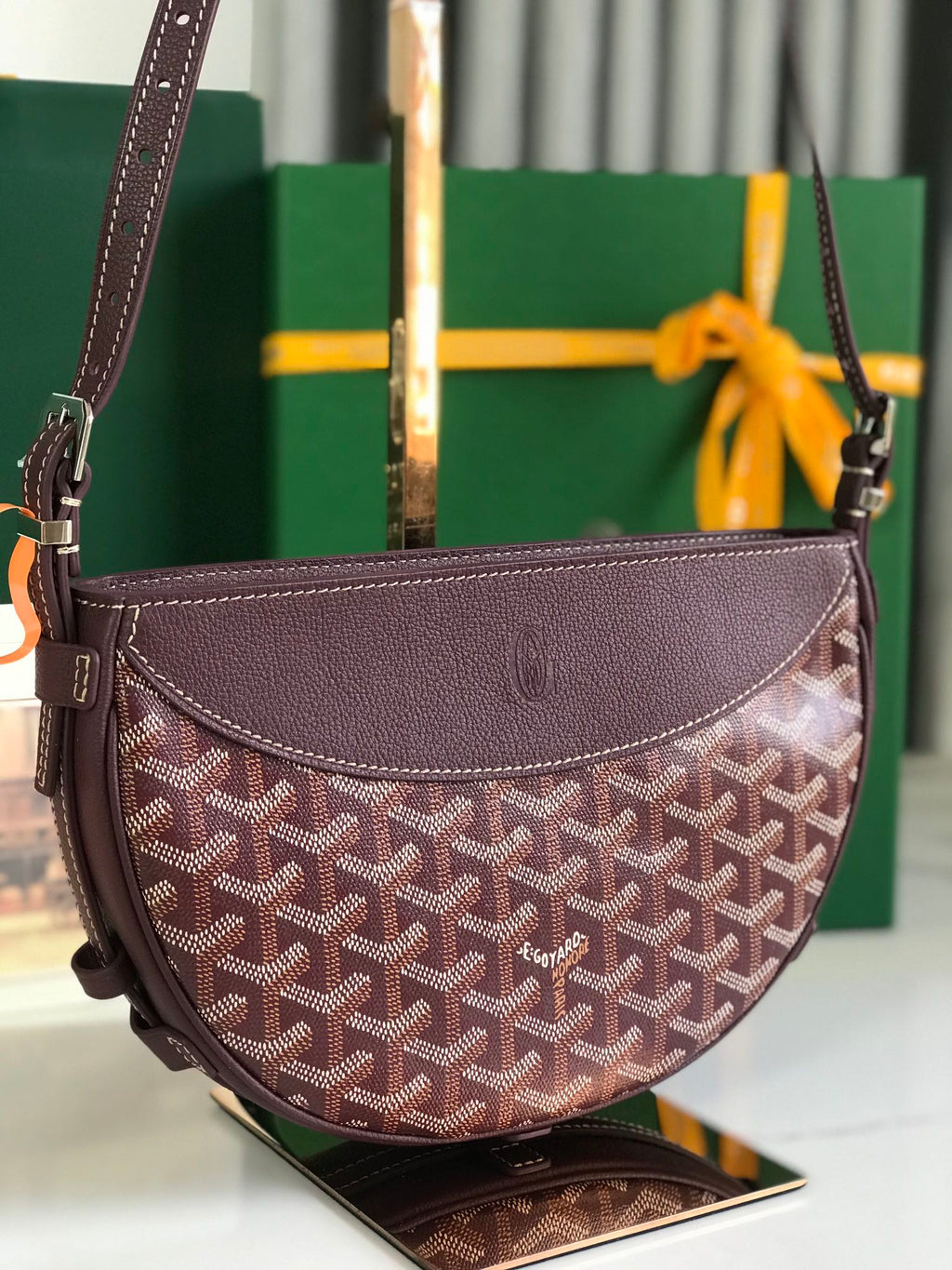 SAC HIRONDELLE 25 EN CUIR D'AGNEAU ROUGE VIN ET TOILE GOYARDINE