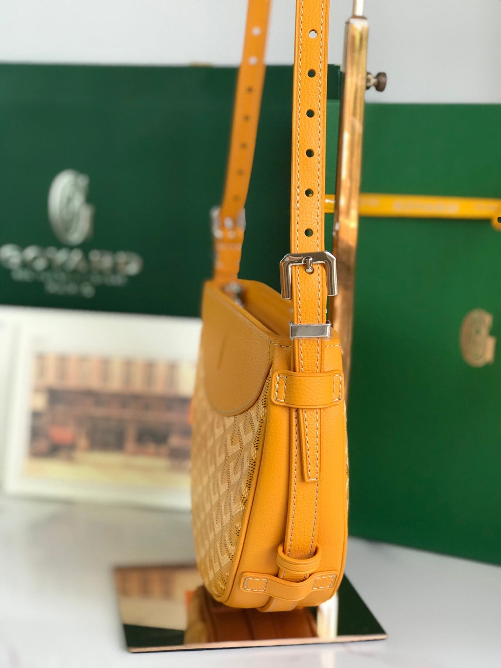 SAC HIRONDELLE 25 EN CUIR D'AGNEAU JAUNE ET TOILE GOYARDINE
