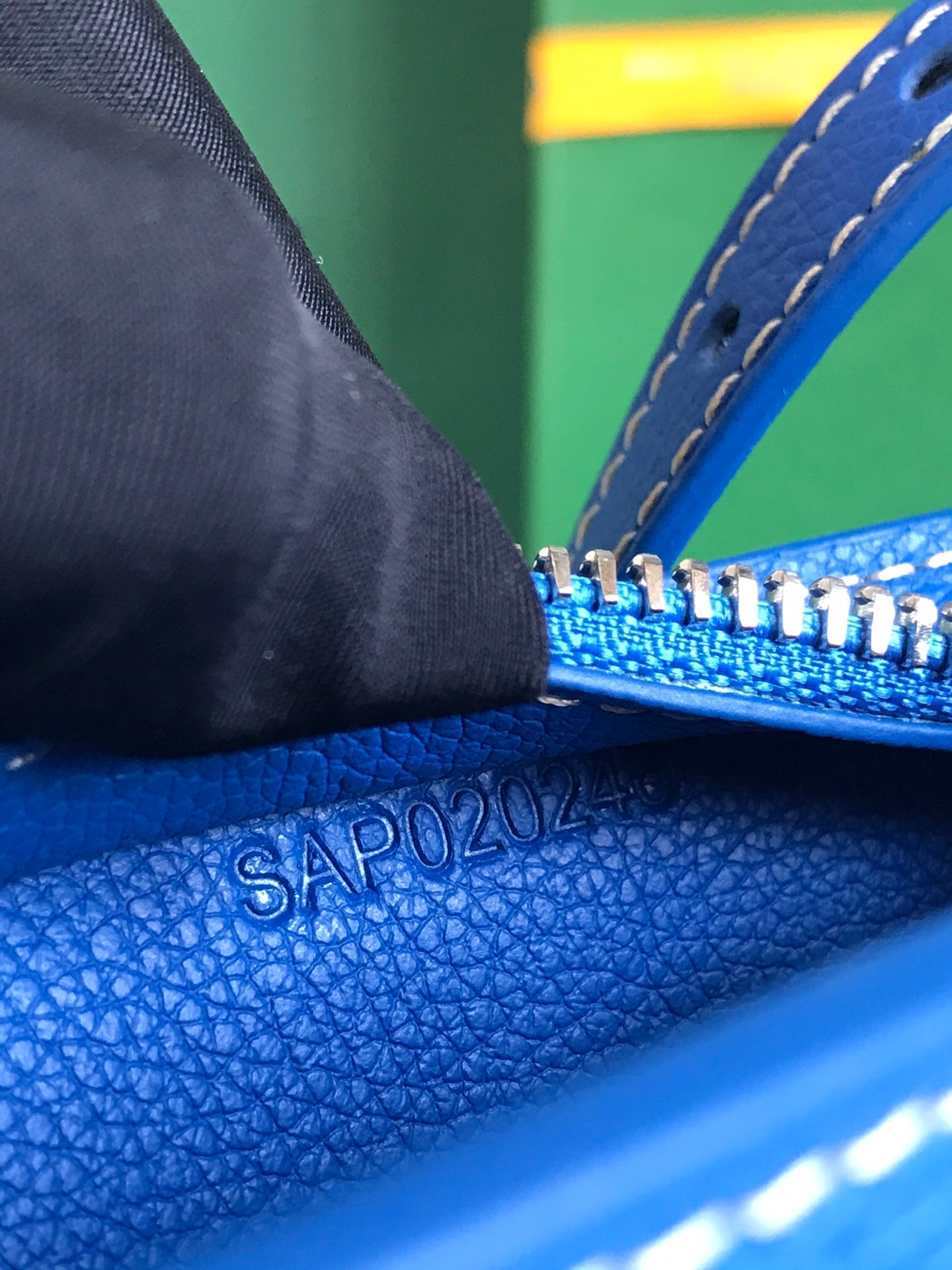 SAC HIRONDELLE 25 EN AGNEAU BLEU SAPHIR ET TOILE GOYARDINE