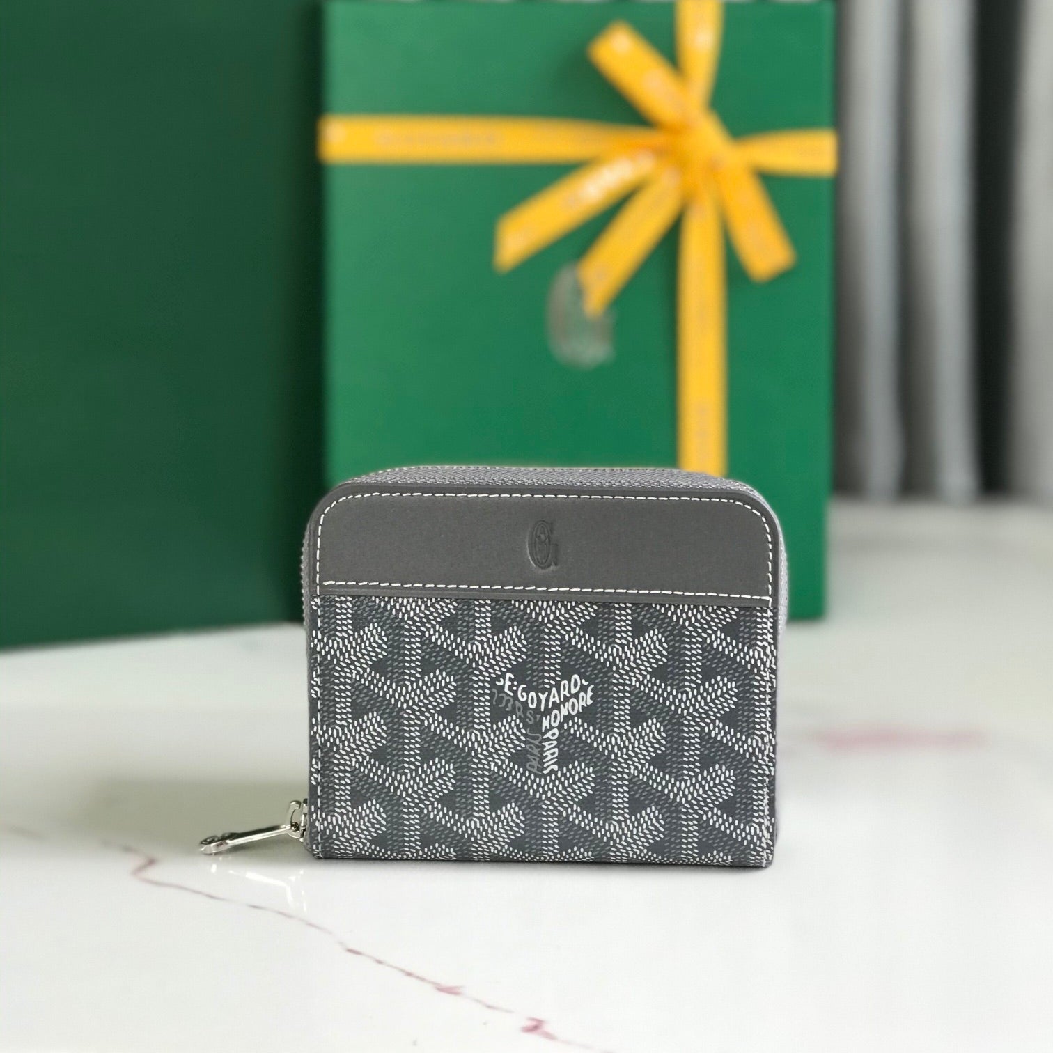 PORTEFEUILLE MINI MATIGNON 11 EN TOILE GOYARDINE GRIS ET CUIR DE VEAU