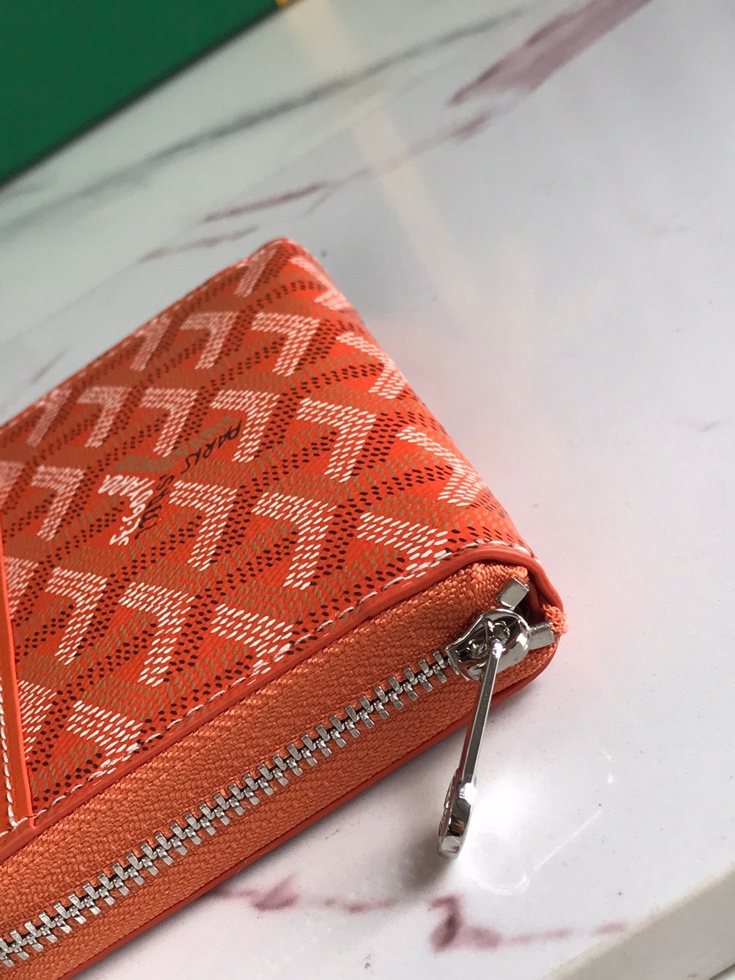 PORTEFEUILLE MINI MATIGNON 11 EN TOILE GOYARDINE ORANGE ET CUIR DE VEAU