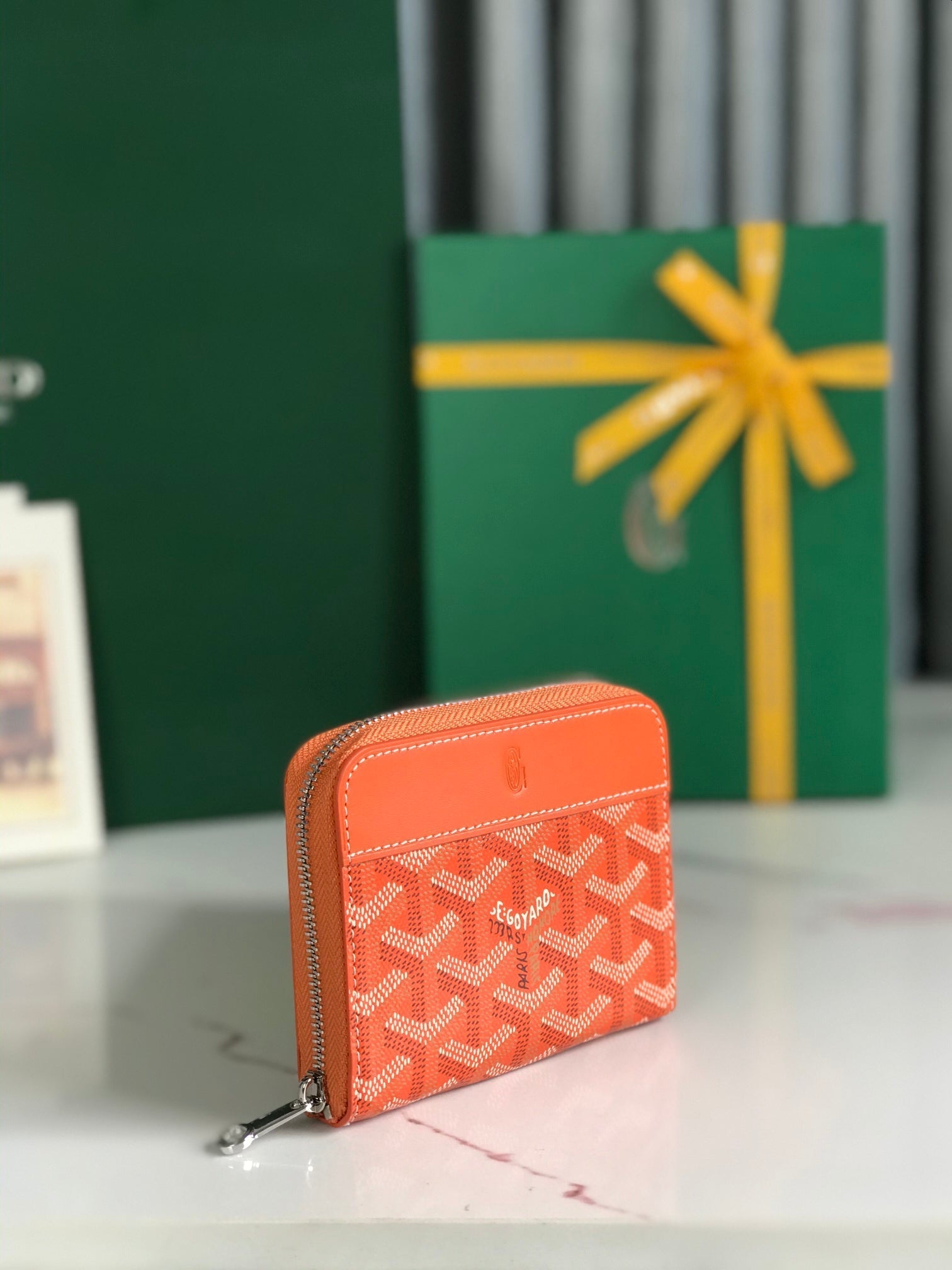 PORTEFEUILLE MINI MATIGNON 11 EN TOILE GOYARDINE ORANGE ET CUIR DE VEAU