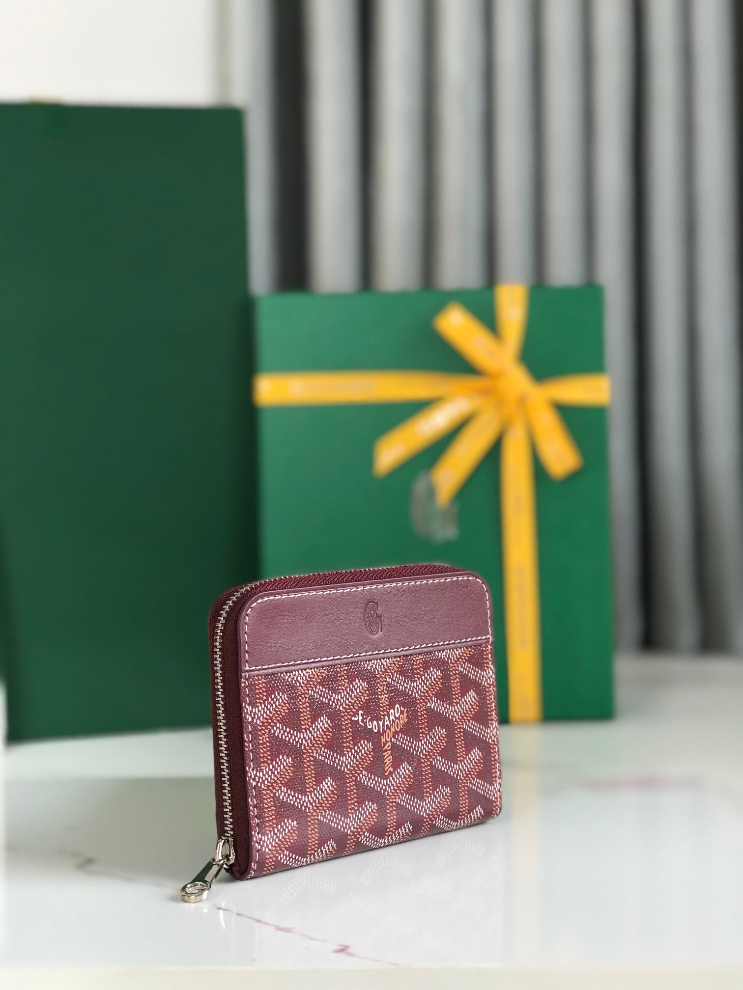 PORTEFEUILLE MINI MATIGNON 11 EN TOILE GOYARDINE VIN ET CUIR DE VEAU