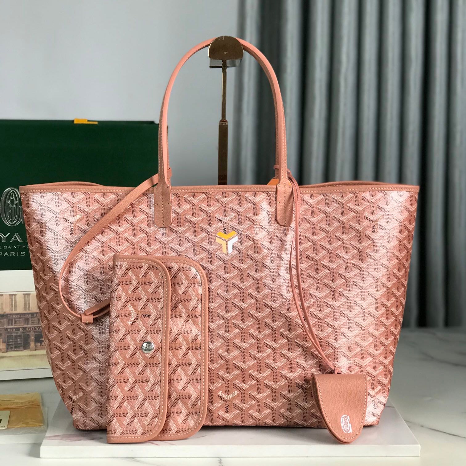 SAINT LOUIS PM 34 EN TOILE GOYARDINE ROSE MANHATTAN ET CUIR DE VEAU