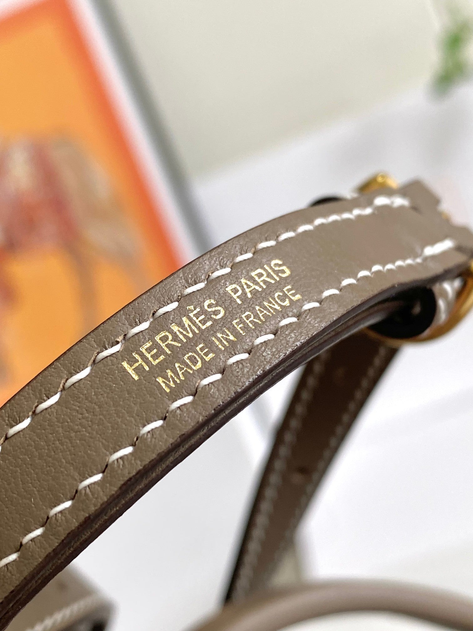 HM 24/24 ミニバッグ 21cm エトゥープ エバーカラー レザー ゴールド金具