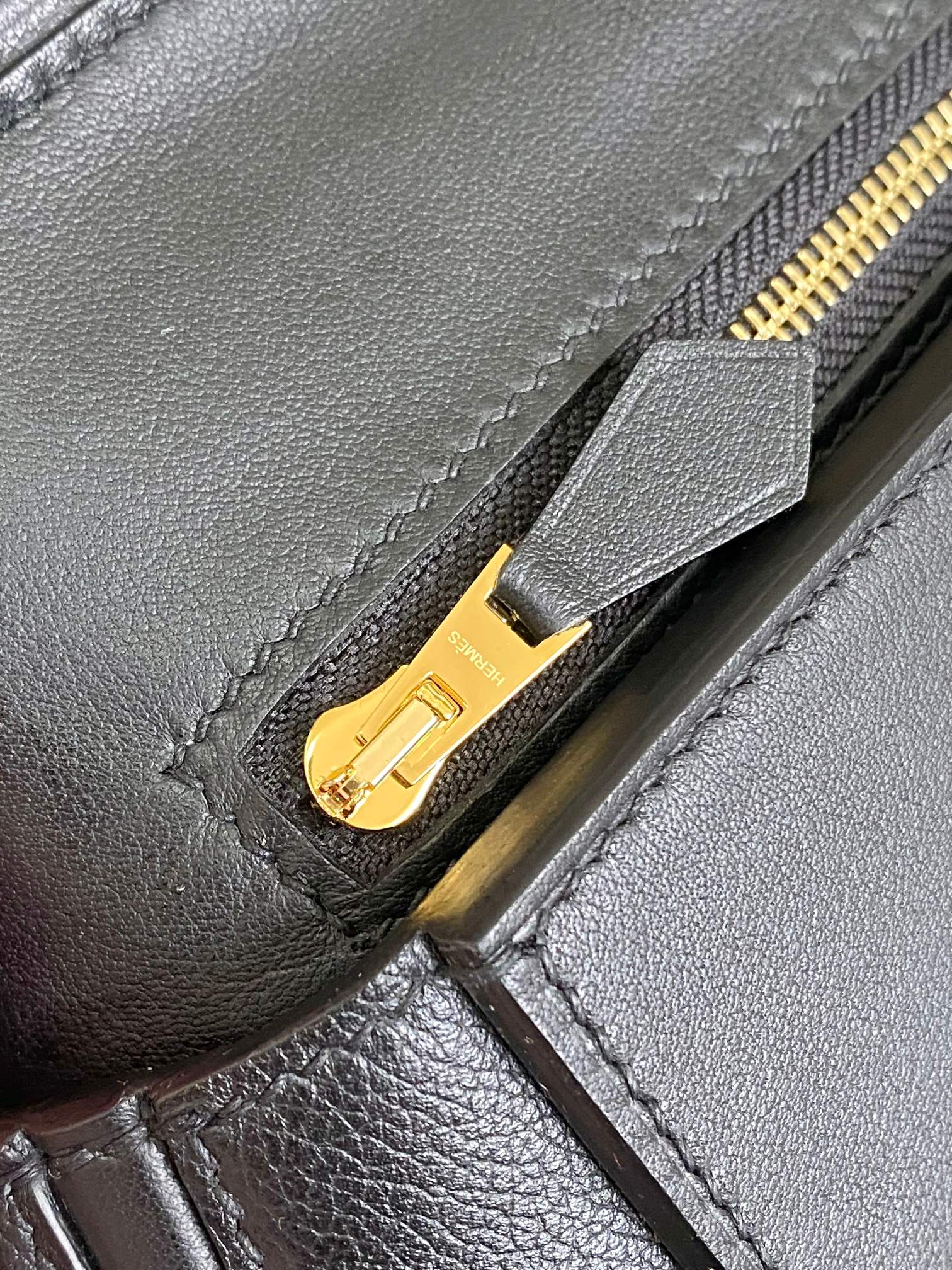 MINI SAC HM 24/24 21 CM CUIR NOIR EVERCOLOR QUINCAILLERIE DORÉ