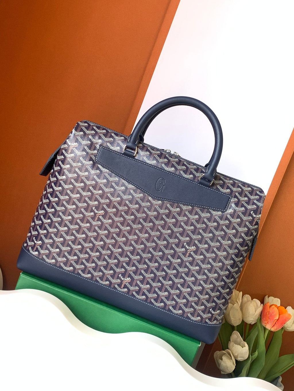 PORTE-DOCUMENTS CISALPIN 39 EN TOILE GOYARDINE BLEU MARINE ET CUIR DE VEAU