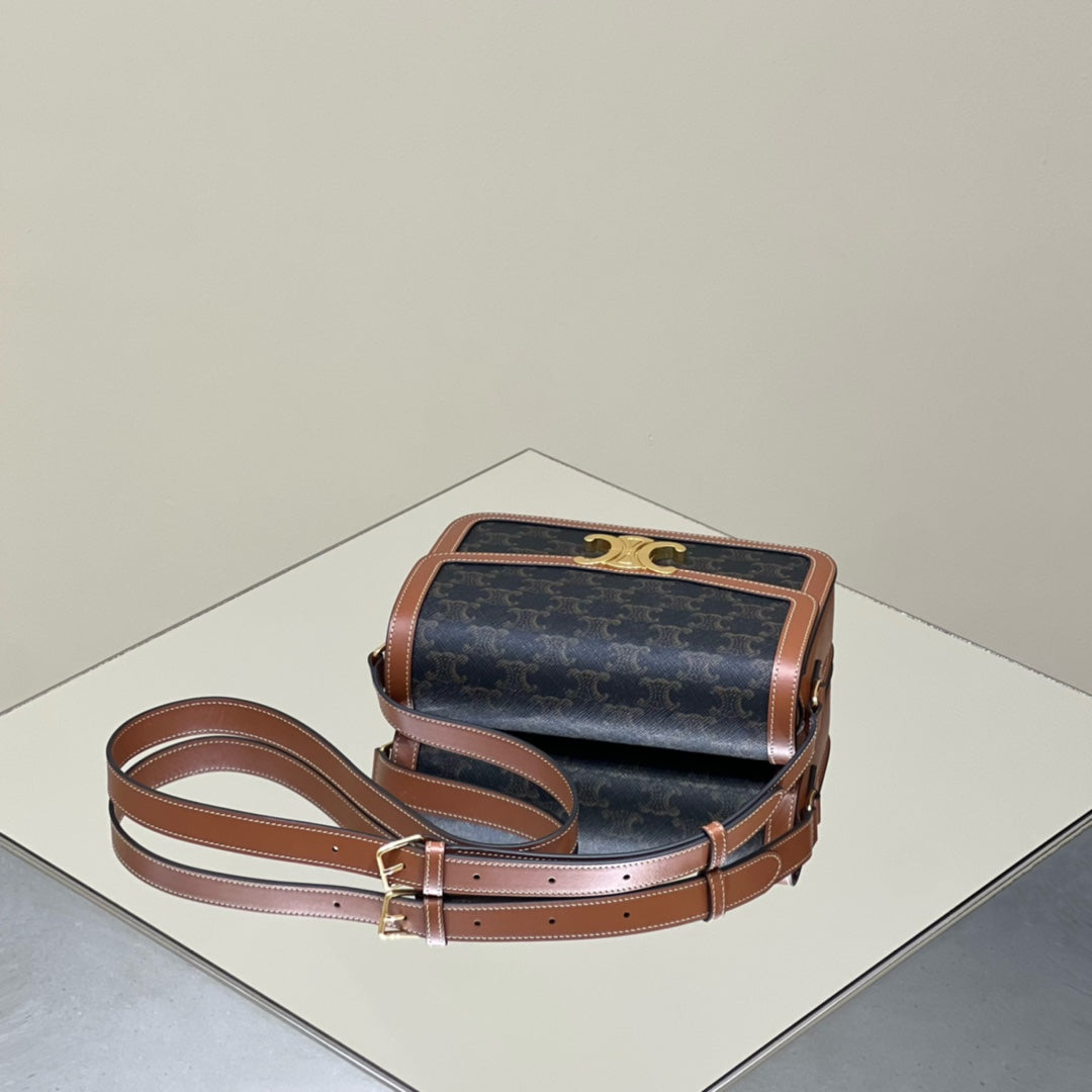 CLASSIQUE TRIOMPHE 22 VEAU NOIR MARRON