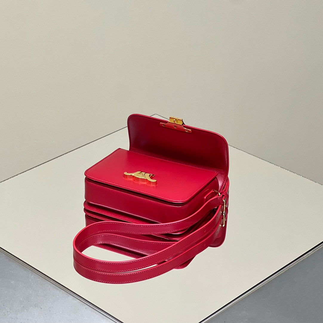 MINI CLAUDE 22 CUIR DE VEAU BRILLANT ROUGE CERISE