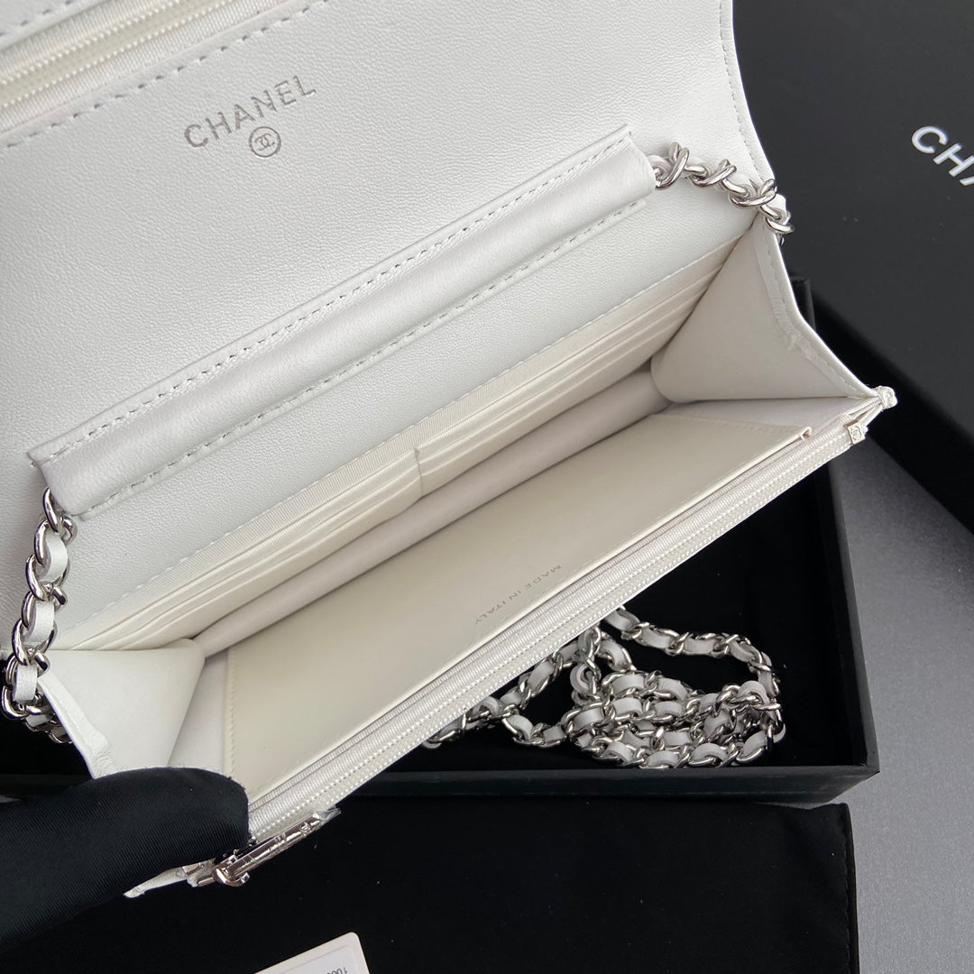 CC WOC 20CM CUIR DE VEAU BLANC QUINCAILLERIE ARGENTÉE