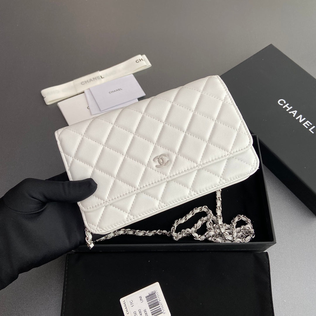CC WOC 20CM CUIR DE VEAU BLANC QUINCAILLERIE ARGENTÉE