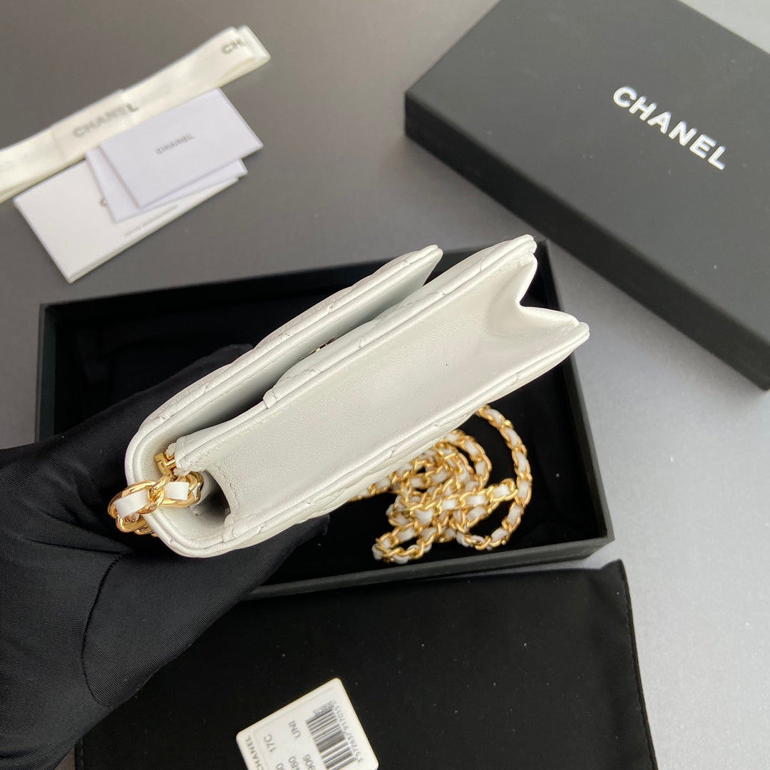 CC WOC 20CM WHITE CALFSKIN GOLD HARDWARE