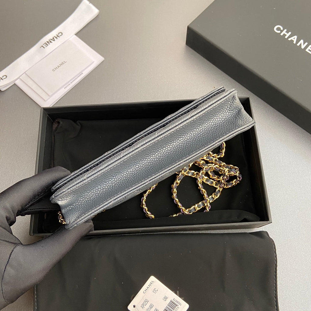 CC WOC 20CM DARK GREY GRAINED CALFSKIN GOLD HARDWARE