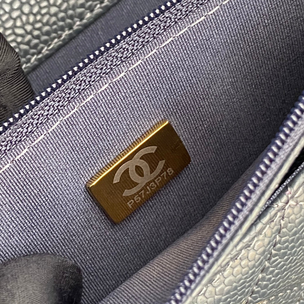 CC WOC 20CM DARK GREY GRAINED CALFSKIN GOLD HARDWARE