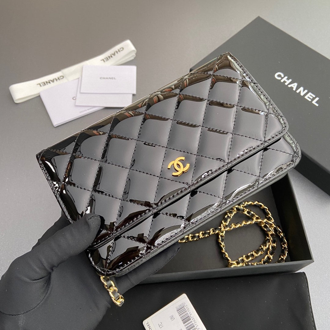 CC WOC 20CM CUIR DE VEAU VERNI NOIR ACIER DORÉ