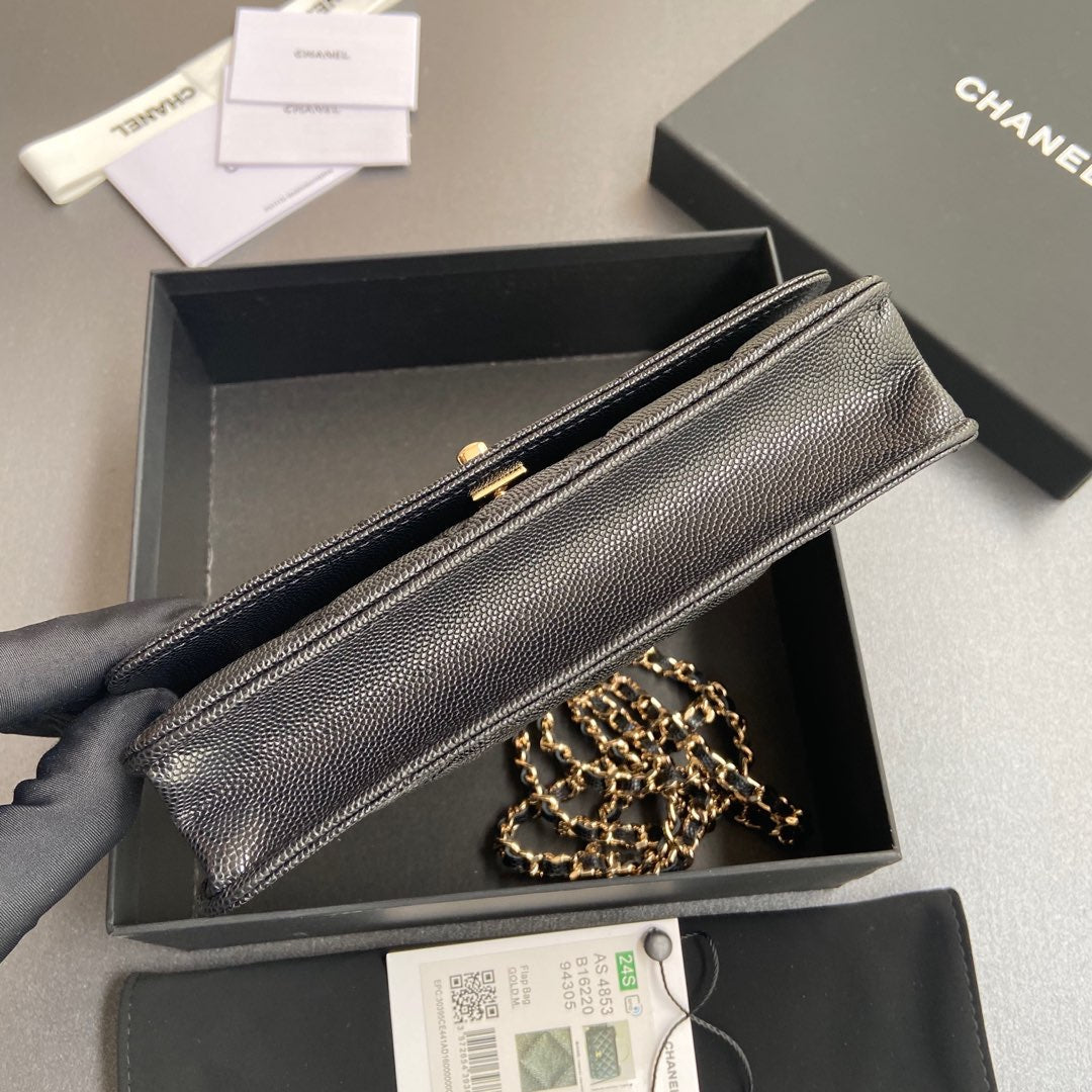 Sac à main CC WOC 20 cm en cuir de veau grainé noir