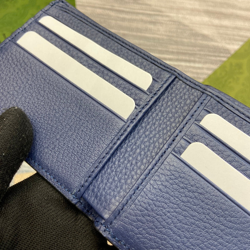 クラシックブルーカーフスキン製二つ折り財布 11インチ