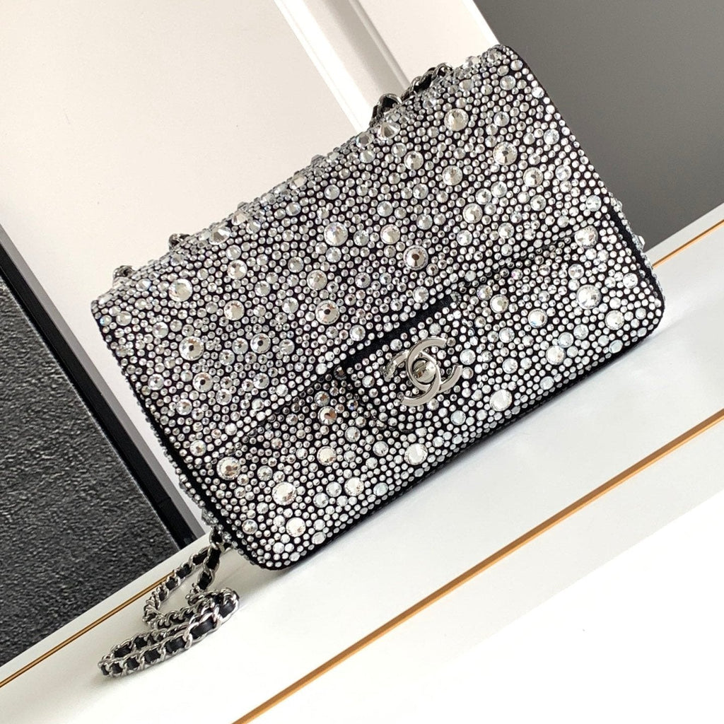 CC 24S MINI SAC À RABAT 20CM INCRUSTÉ DE PIERRES