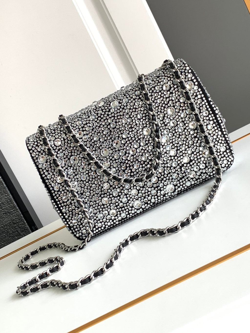 CC 24S MINI SAC À RABAT 20CM INCRUSTÉ DE PIERRES