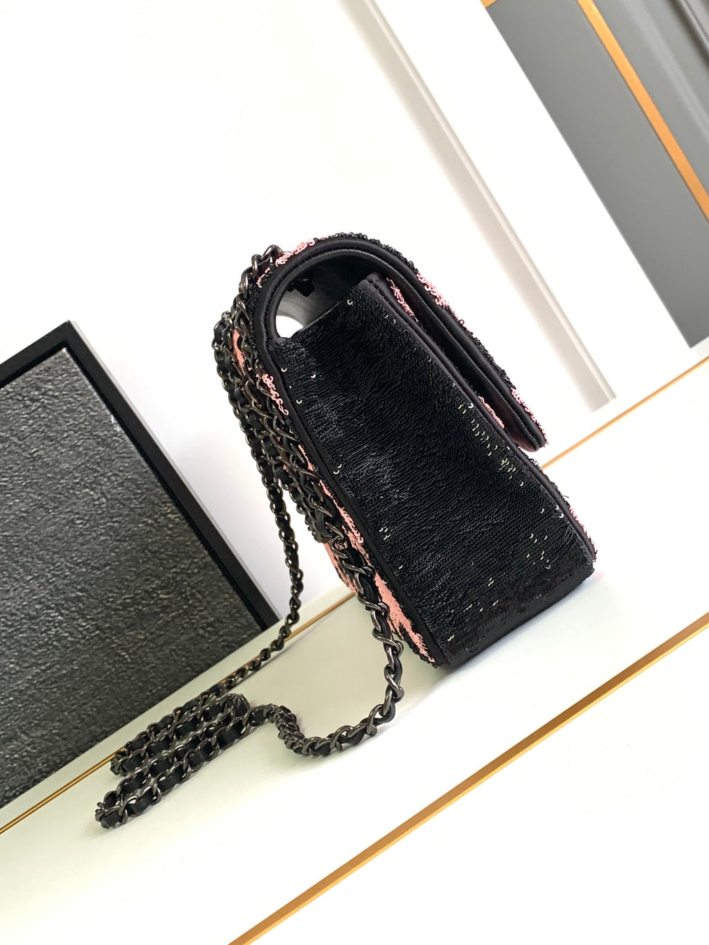 FLAP BAG MEDIUM 25 BLACK PINK SEQUIN SILVER HARDWARE