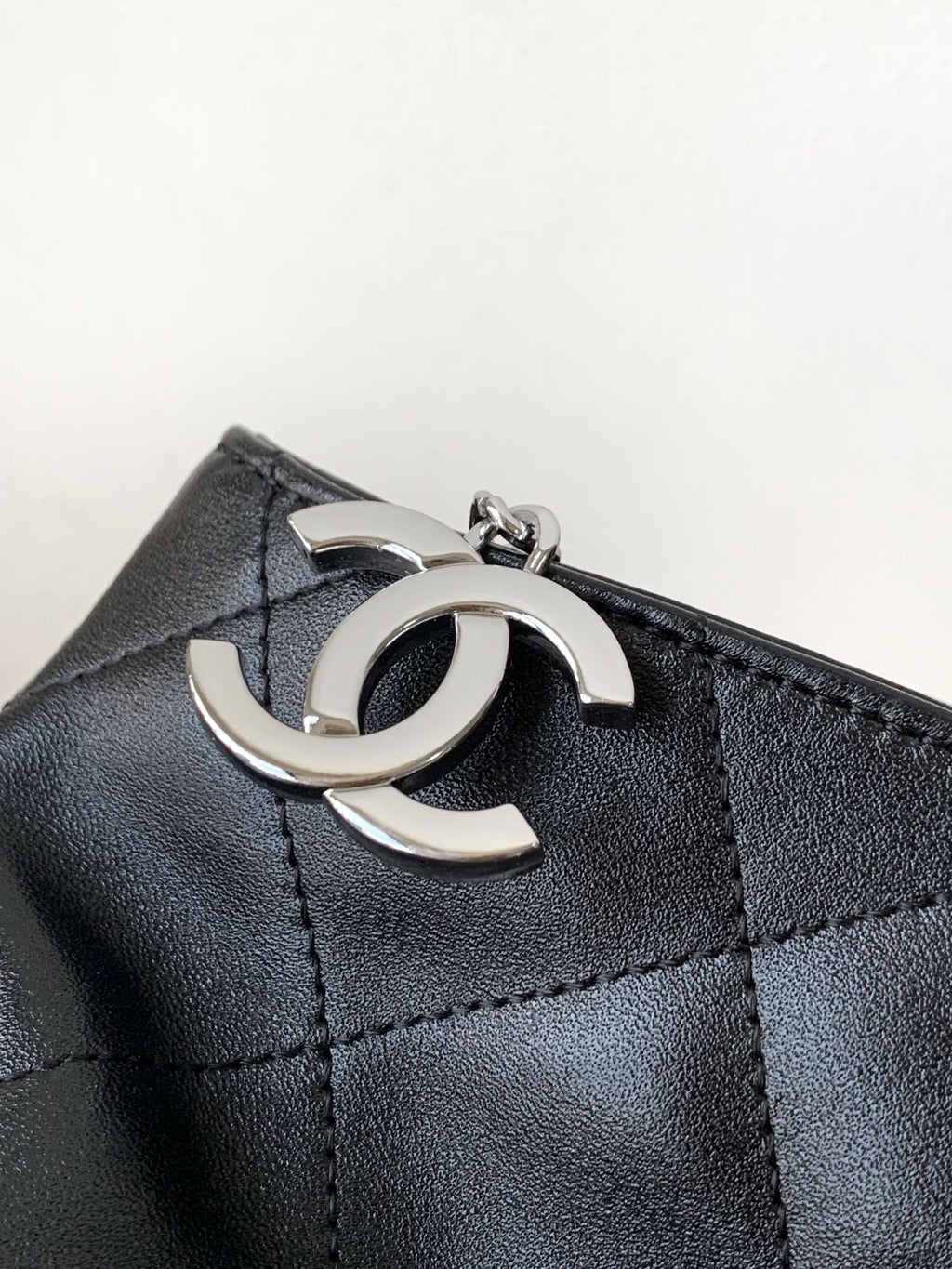CC VINTAGE HOBO BAG 30CM BLACK LAMBSKIN SILVER HARDWARE