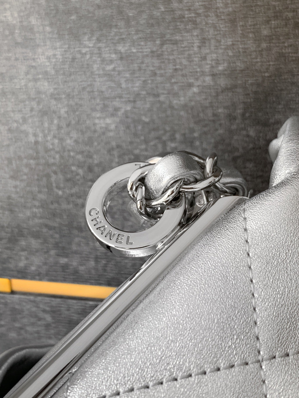CC VINTAGE HOBO BAG 40CM SILVER METALIC LAMBSKIN SILVER HARDWARE