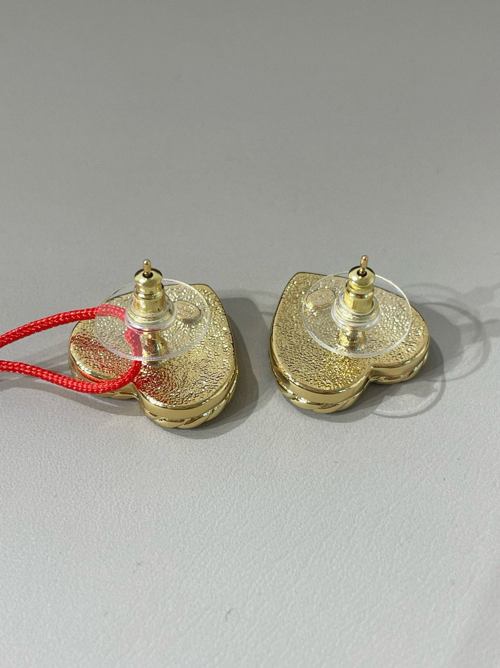 Boucles d'oreilles à tige en denim bleu cœur CC 24P