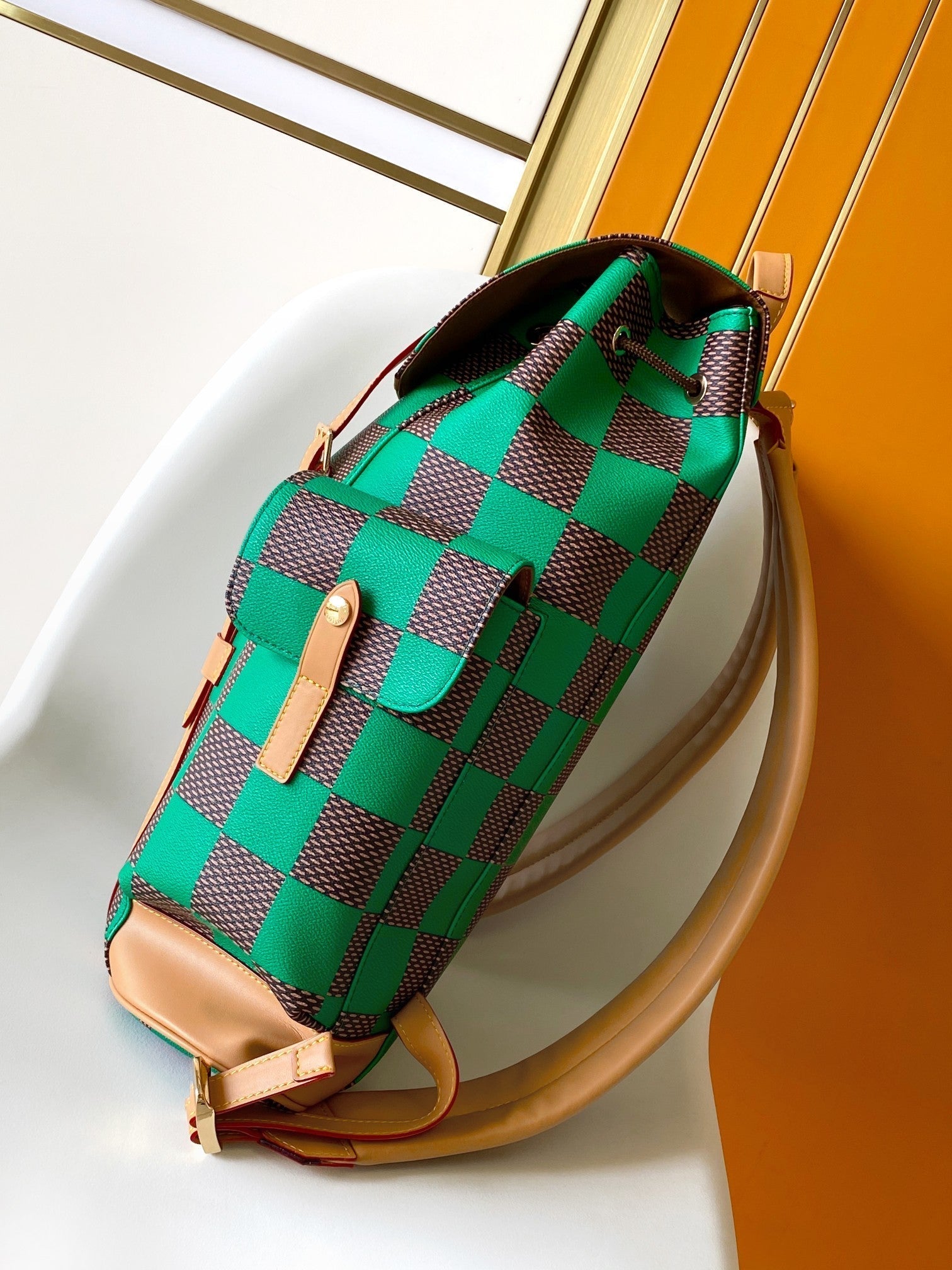 SAC À DOS CHRISTOPHER 47 EN TOILE ENDUITE DAMIER POP MARRON VERT