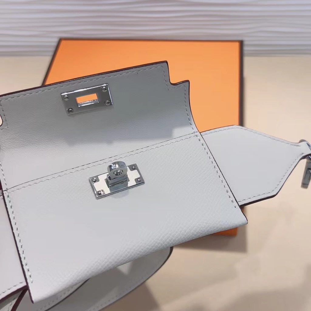 ケリーポケット 50mm ホワイトエプソム シルバーハードウェア ショルダーストラップ