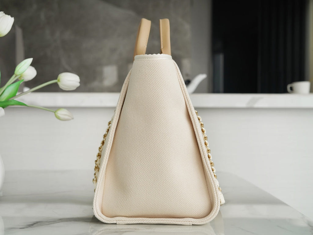 SAC CABAS 39 LOGO PERLE ATTACHÉ EN TOILE BEIGE QUINCAILLERIE DORÉ 