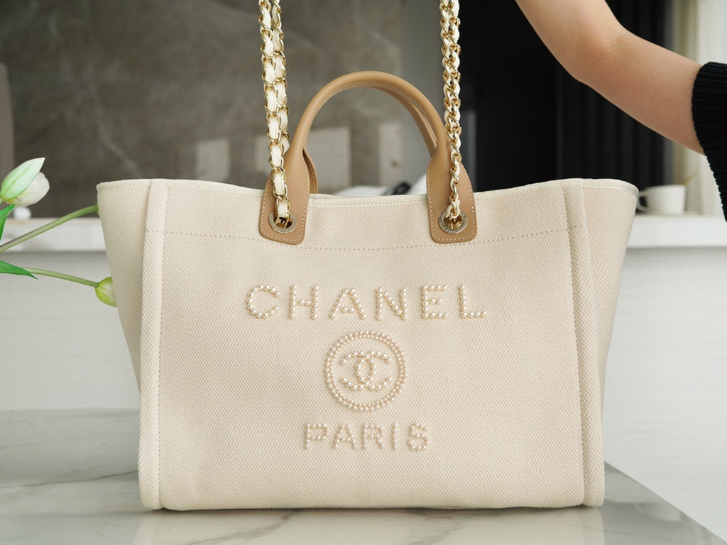 SAC CABAS 39 LOGO PERLE ATTACHÉ EN TOILE BEIGE QUINCAILLERIE DORÉ 