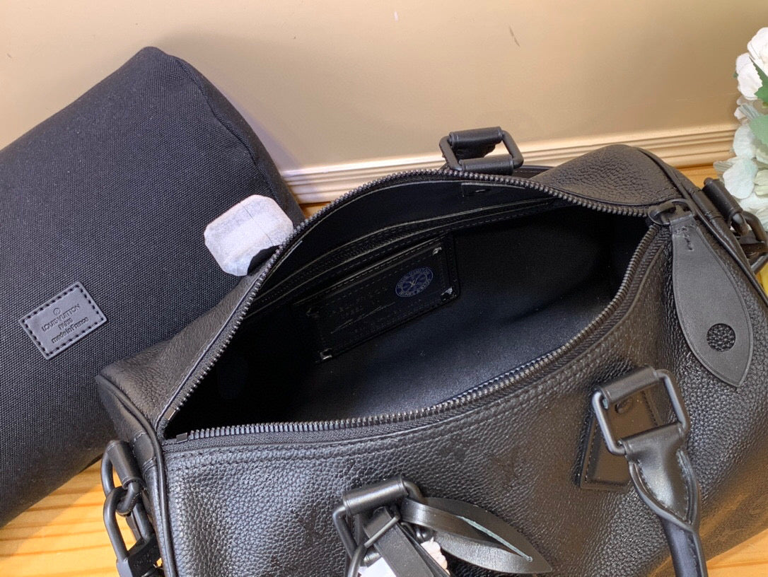 LV SPEEDY P9 BANDOULIERE 30 CUIR DE VEAU NOIR 203342