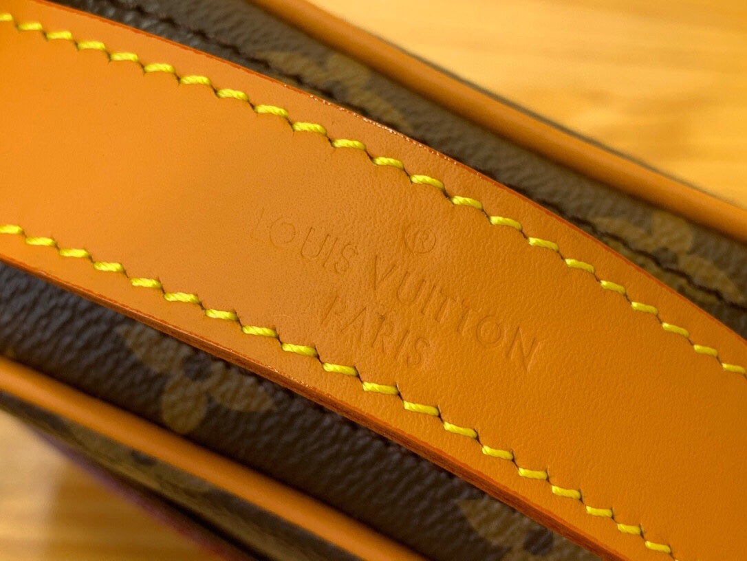 LV DANUBE BD TOILE MONOGRAMME MARRON 205330