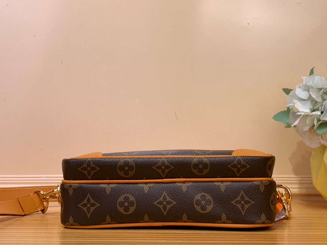 LV NIL BD TOILE MONOGRAMME MARRON 205328