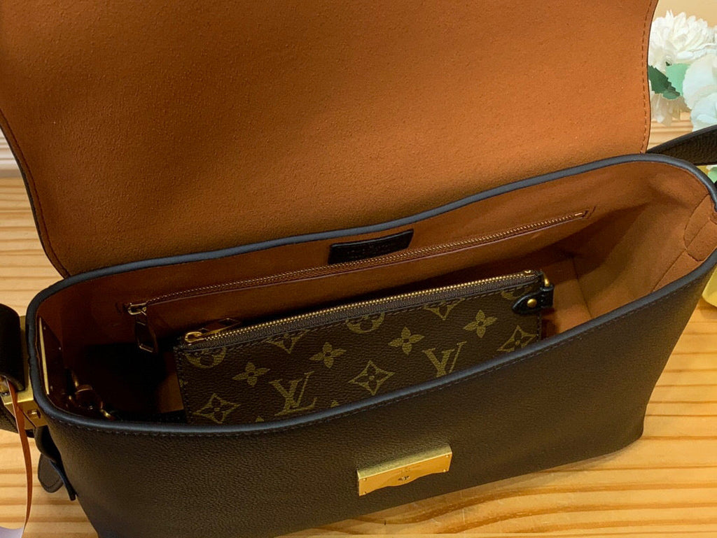 LV LOW KEY MESSENGER BLACK CALF LEATHER 205010