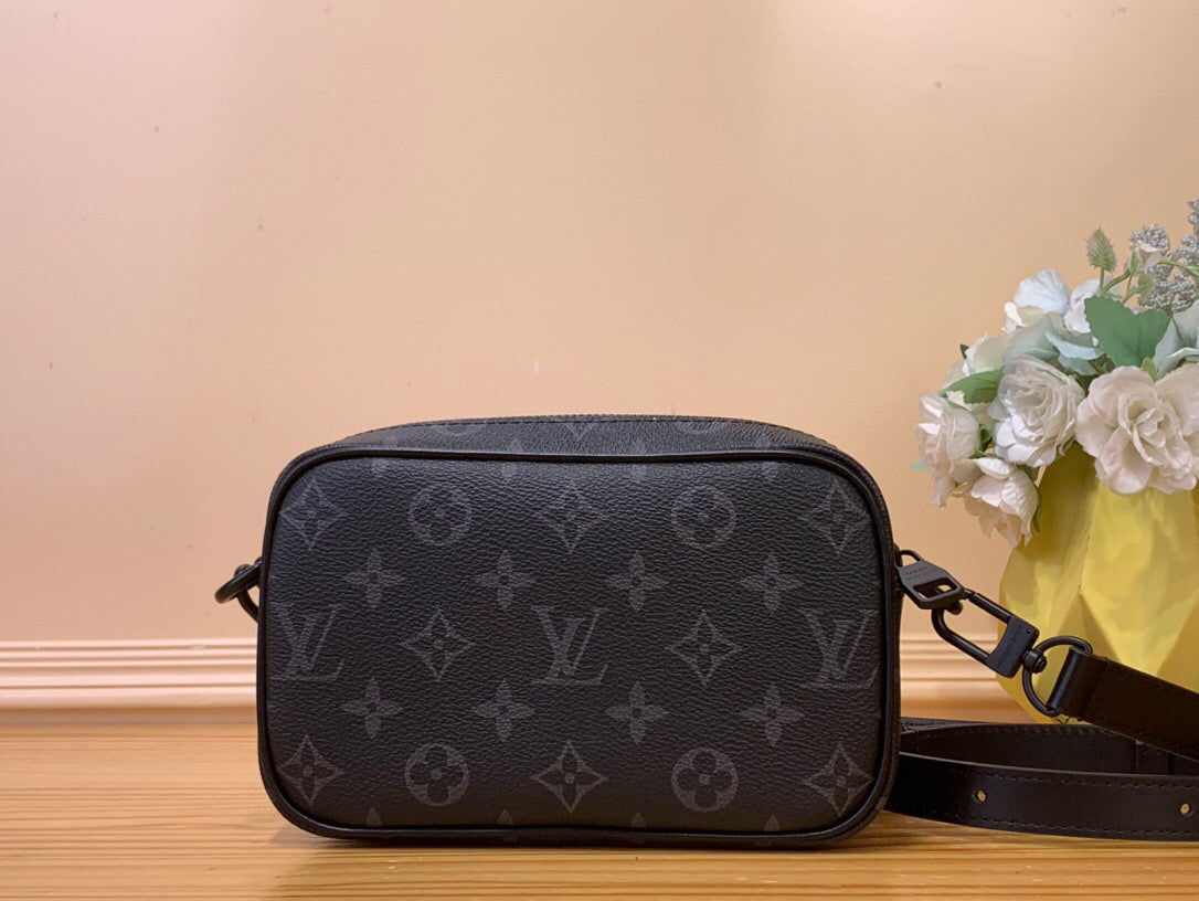 LV TROCADERO JMLT TOILE ÉCLIPSE MONOGRAMME NOIR 205339