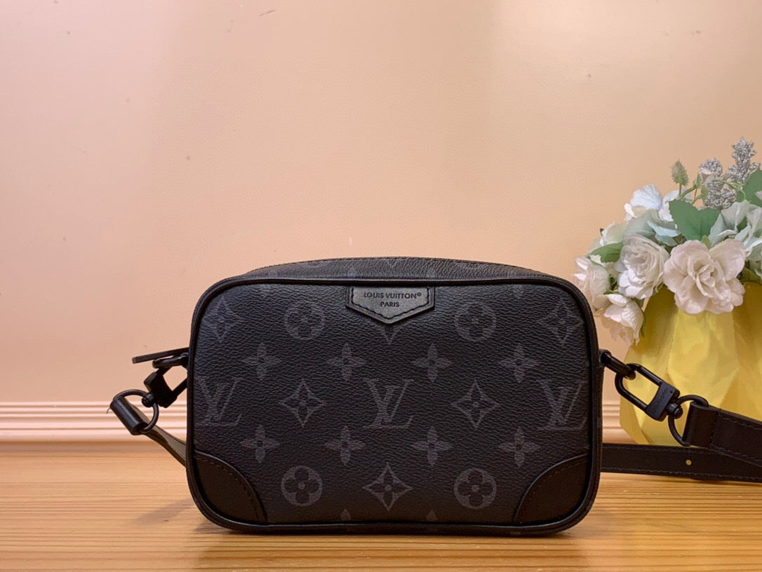 LV TROCADERO JMLT TOILE ÉCLIPSE MONOGRAMME NOIR 205339