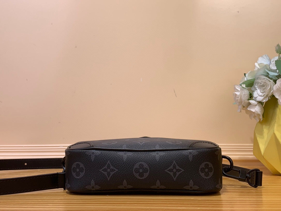 LV TROCADERO JMLT TOILE ÉCLIPSE MONOGRAMME NOIR 205339