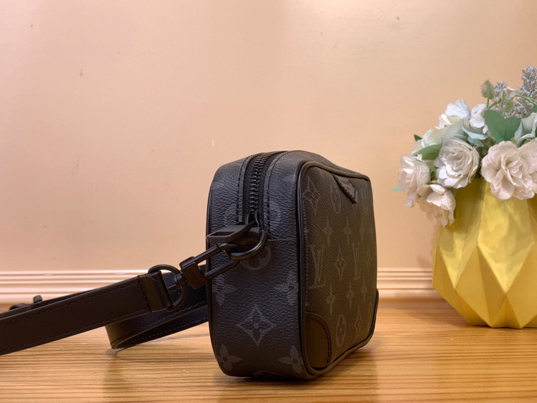 LV TROCADERO JMLT TOILE ÉCLIPSE MONOGRAMME NOIR 205339