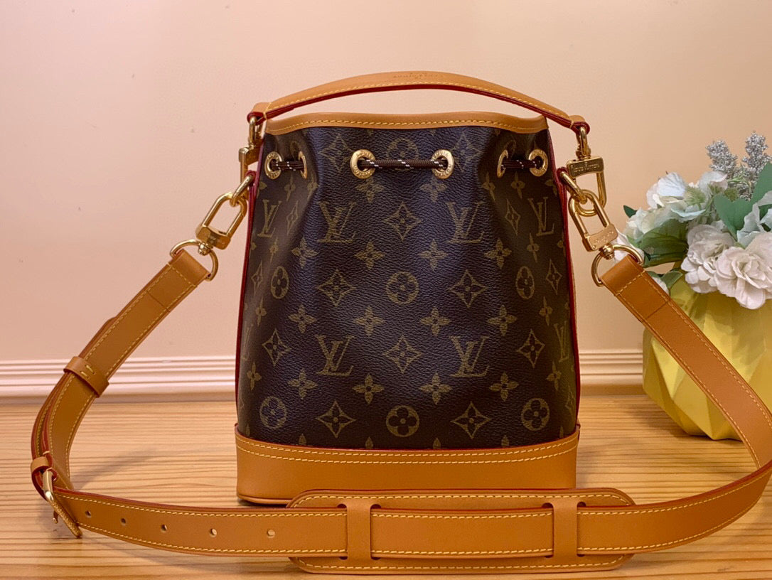 LV NOE CARGO MARRON MONOGRAMME TOILE 205325