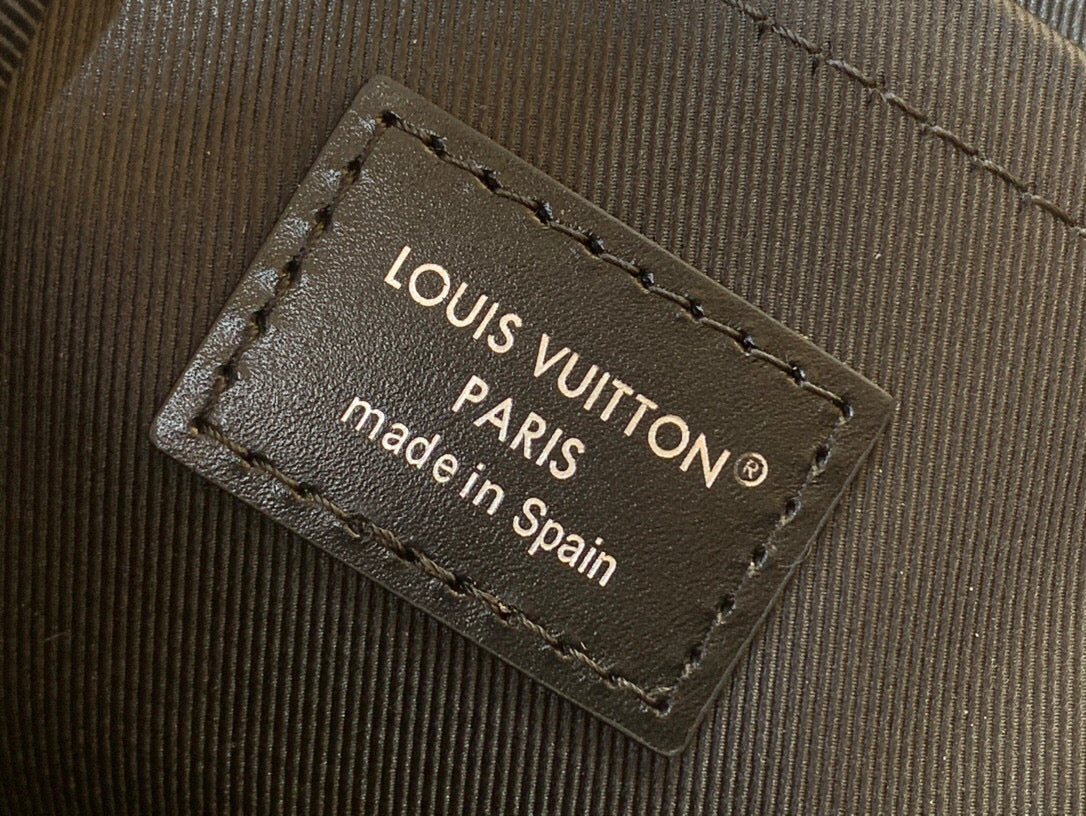 LV NOE CARGO JMLT CUIR DE VEAU NOIR 205342
