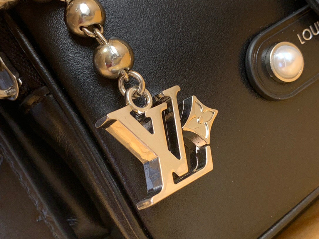 LV NOE CARGO JMLT CUIR DE VEAU NOIR 205342